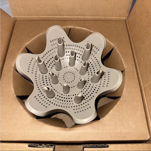 Shark Hair HyperAir Curl-Defining Diffuser Attachment XSKHD1VD - Picture 2 of 3